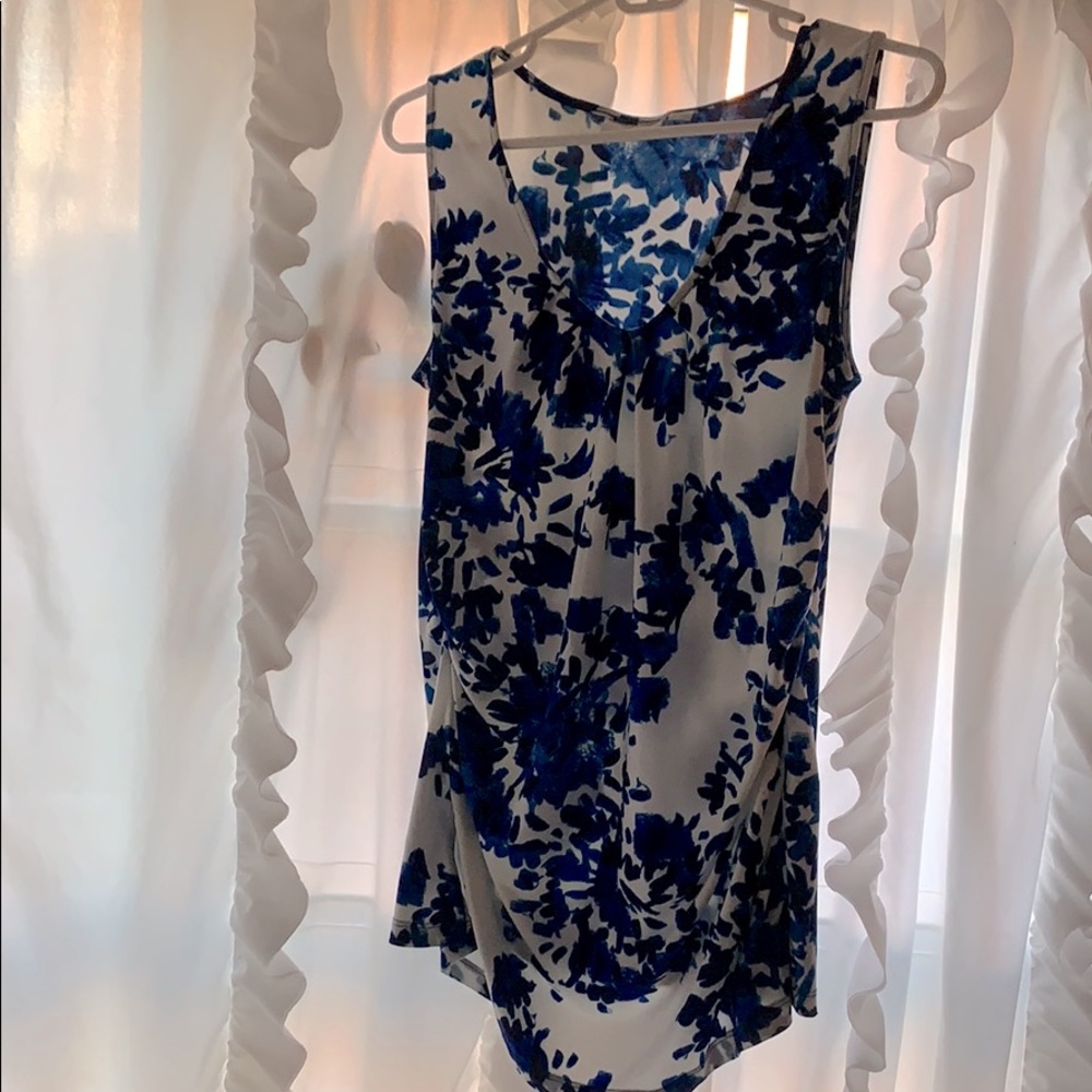 NY&Co Sleeveless blouse